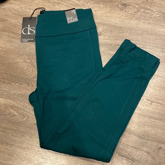dear scarlett Pants - NWT Dear Scarlett Magic skinny pants 26 inch size medium